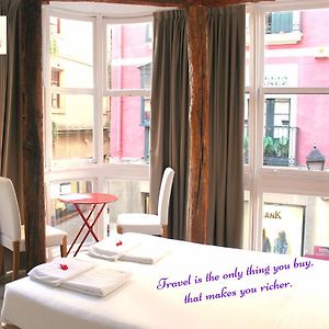 Pension Aliciazzz Bed And Breakfast Bilbao